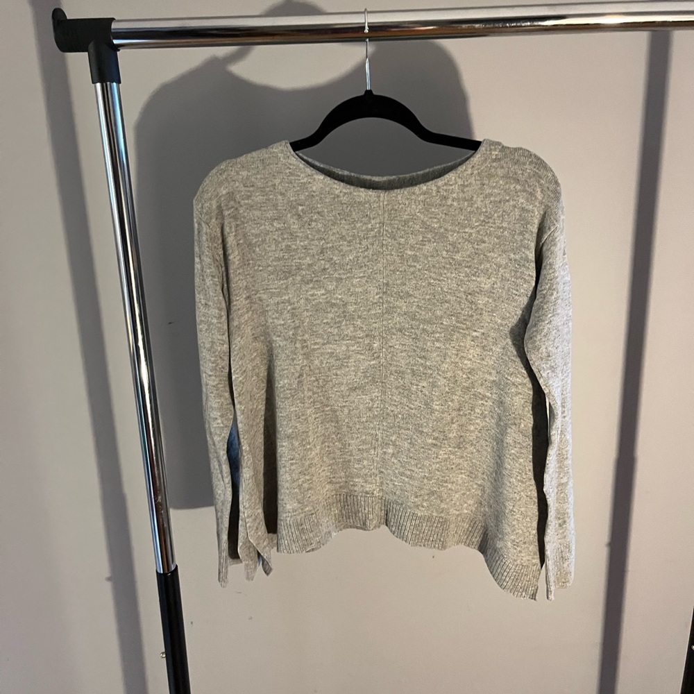 Diane Von Furstenberg Soft Gray Knit Top